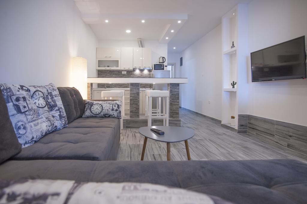 Apartment Adrovic